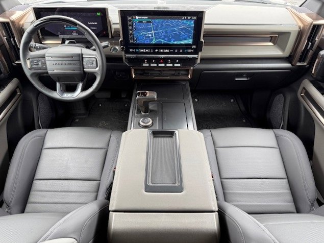 New 2026 GMC Hummer EV SUV w/ LPO, Dark Essentials Package image 20