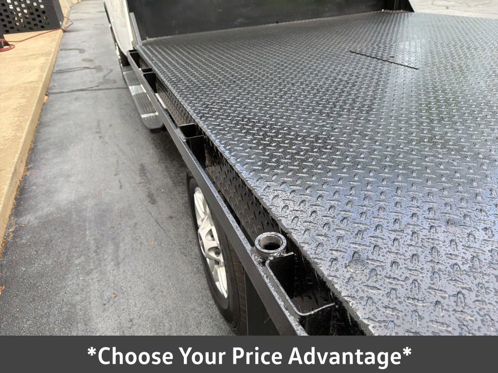 Used 2024 Chevrolet Silverado 2500 LT w/ Convenience Package image 11