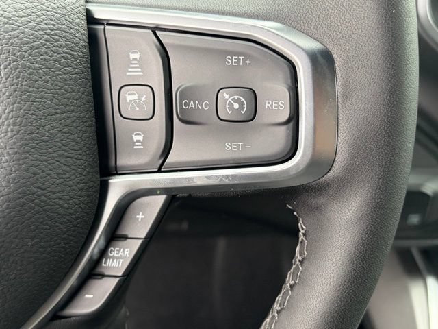 New 2026 RAM 2500 Big Horn AWD/4WD image 18