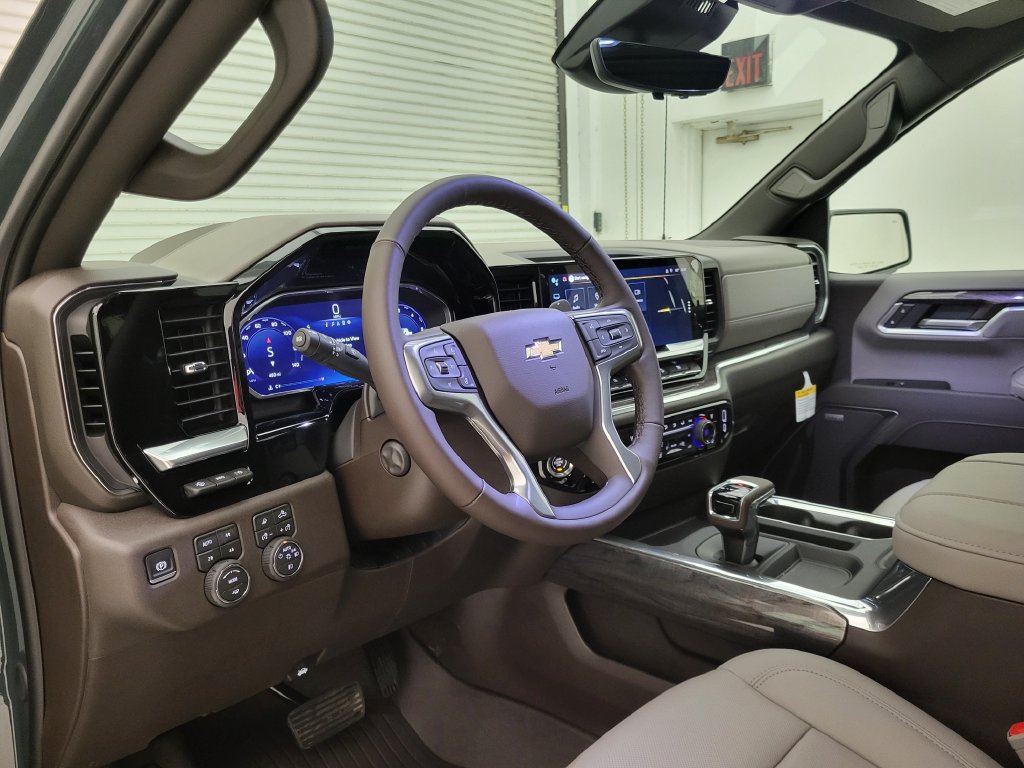 New 2026 Chevrolet Silverado 1500 LTZ AWD/4WD image 40