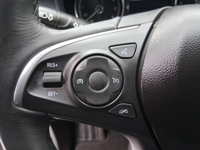 Used 2019 Buick Enclave Essence image 19