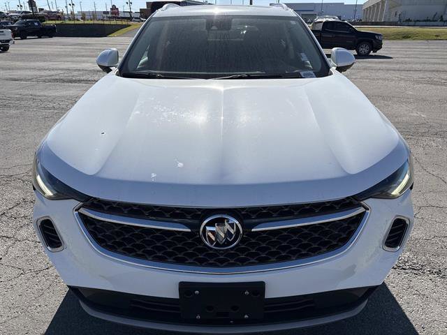 Used 2021 Buick Envision Avenir w/ Technology Package II image 2