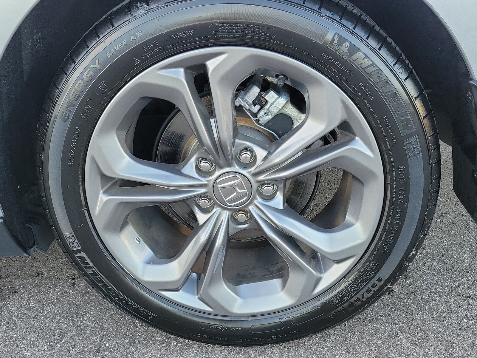 Used 2024 Honda Accord EX image 12