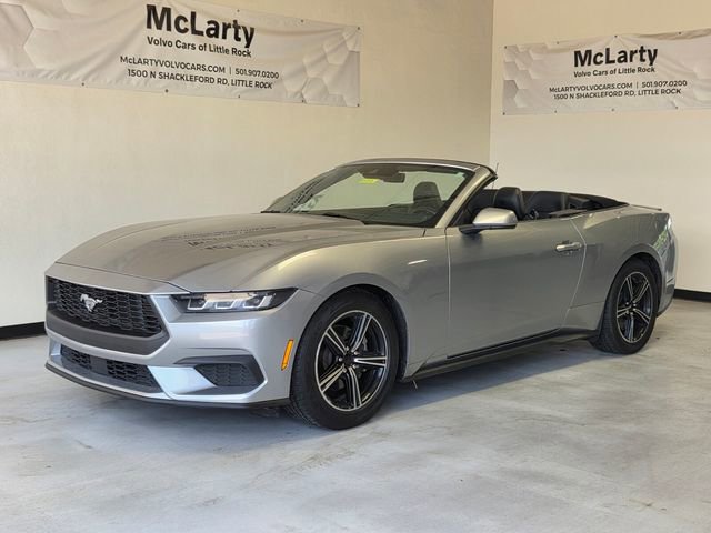 Used 2024 Ford Mustang Premium RWD image 5