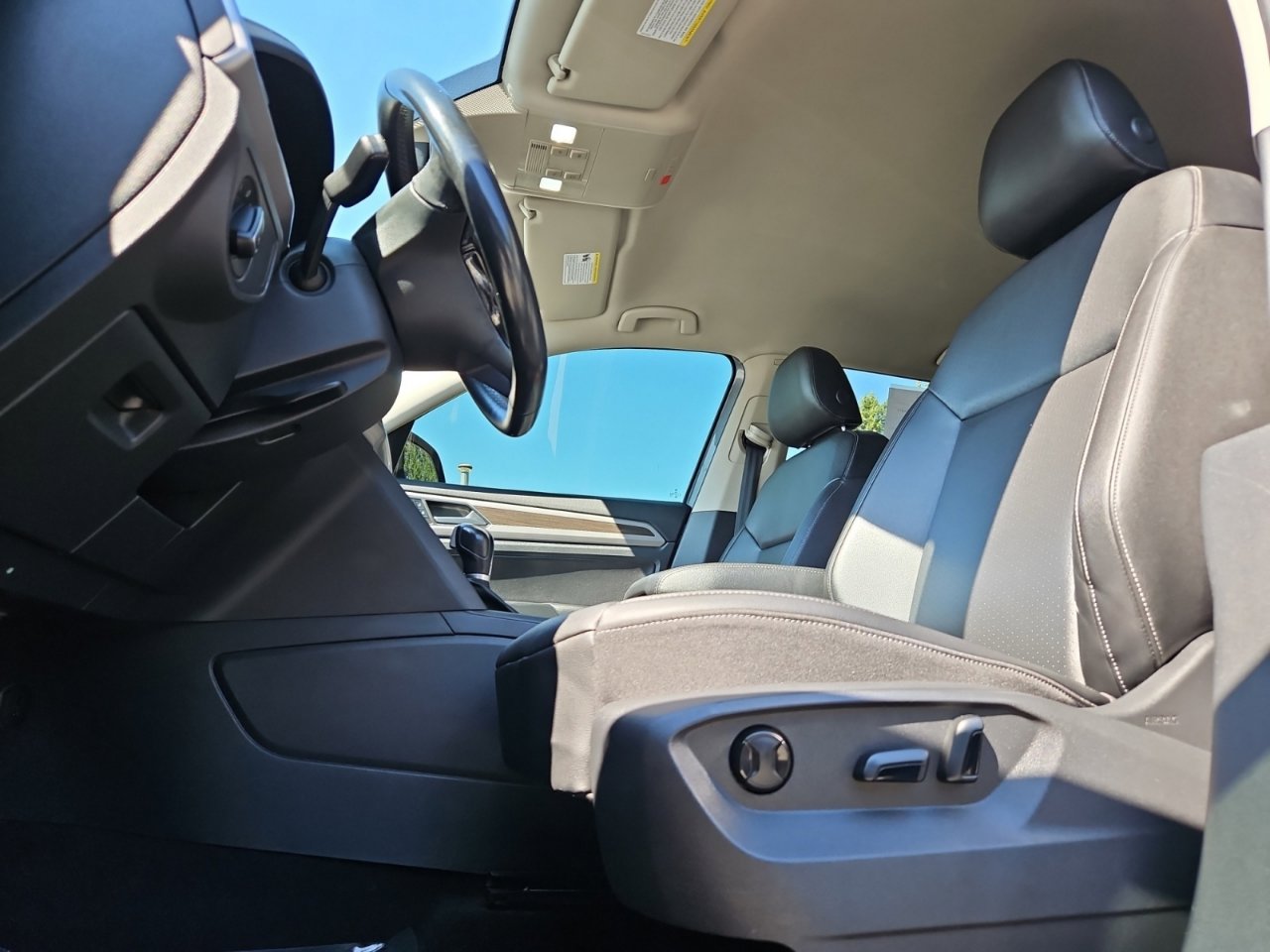 Used 2019 Volkswagen Atlas SE image 21