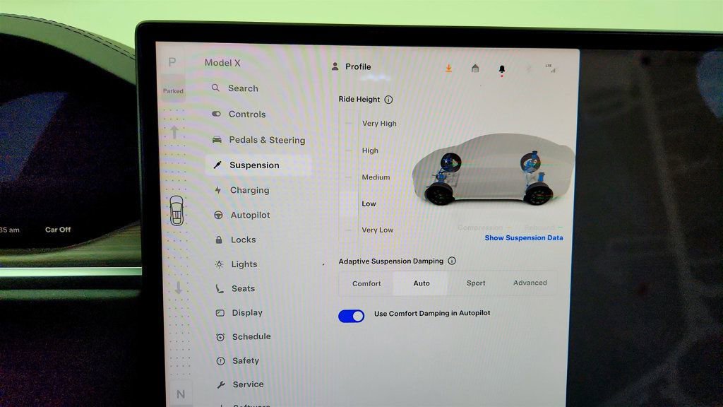 Used 2024 Tesla Model X image 17