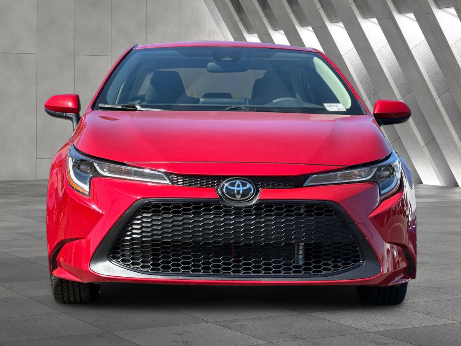 Used 2020 Toyota Corolla LE FWD image 9
