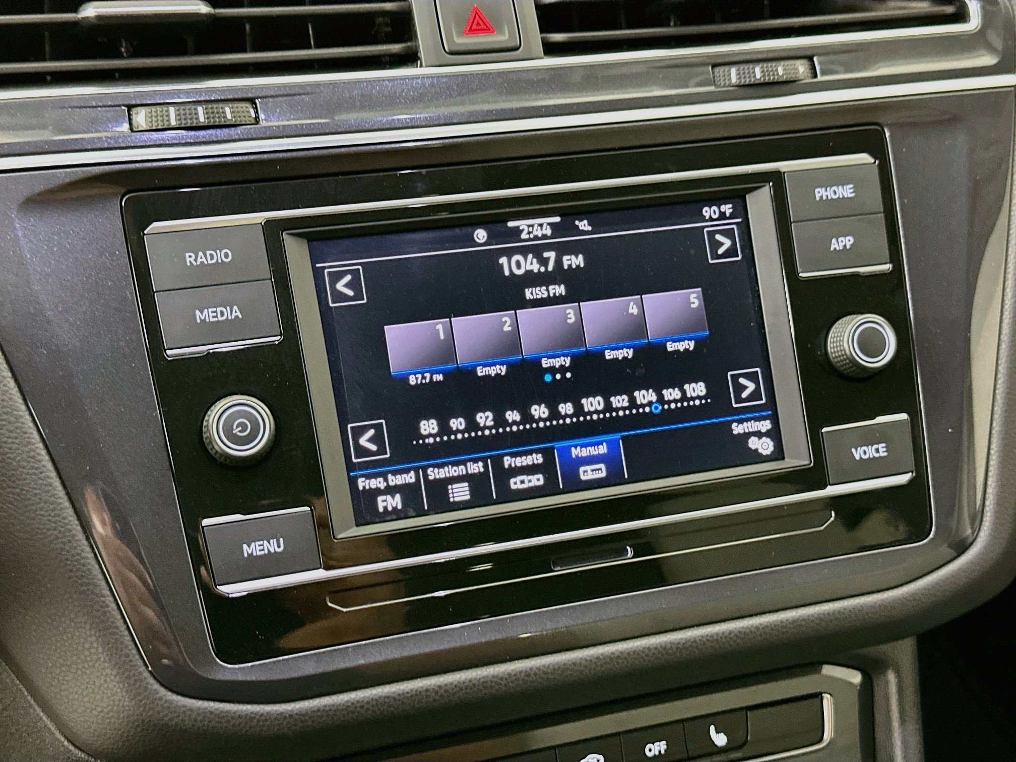 Used 2023 Volkswagen Tiguan S FWD image 18
