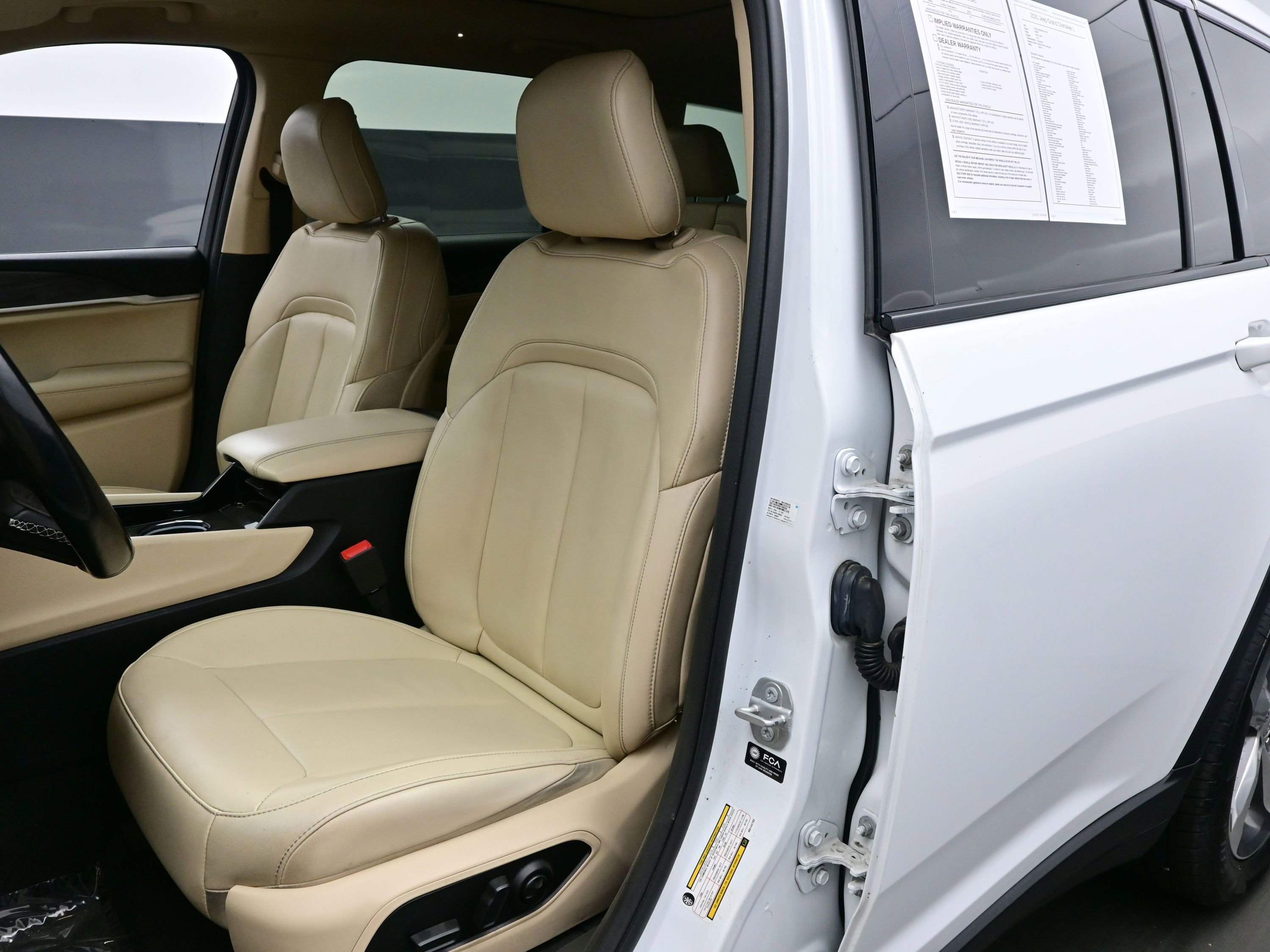 Used 2021 Jeep Grand Cherokee L Limited image 11