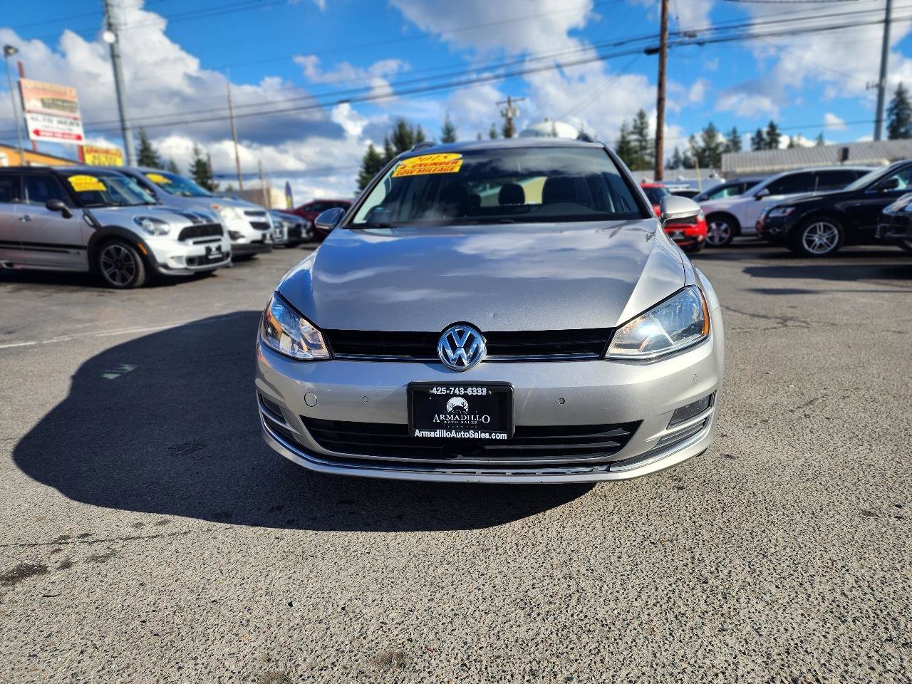Used 2015 Volkswagen Golf TDI SE image 2