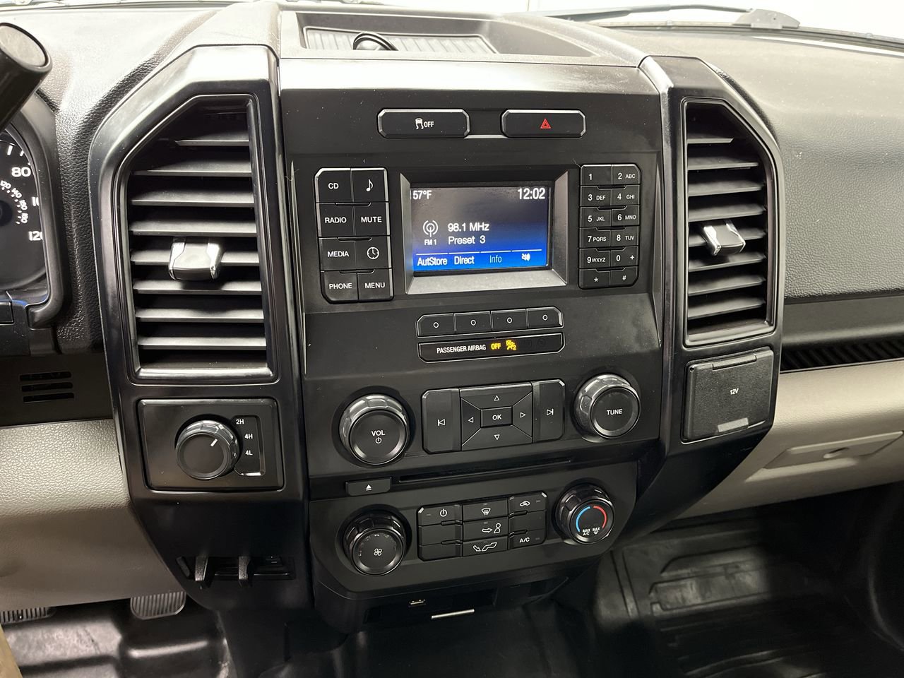 Used 2017 Ford F150 XL w/ Equipment Group 101A Mid AWD/4WD image 5