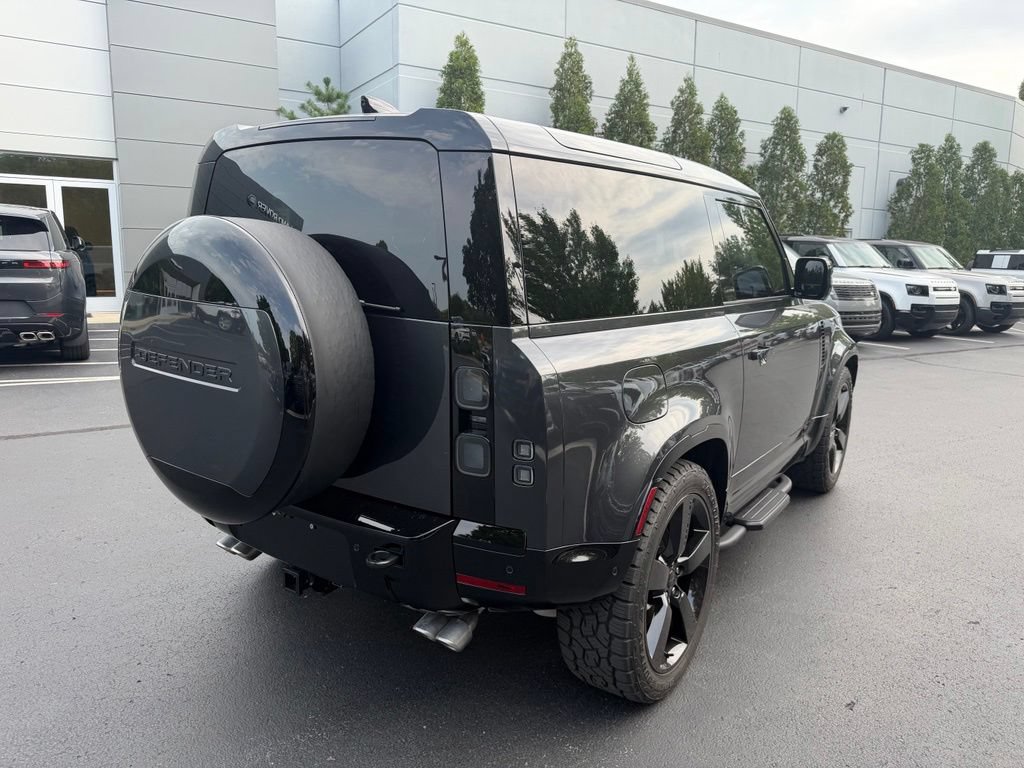 Used 2026 Land Rover Defender 90 V8 AWD/4WD image 8