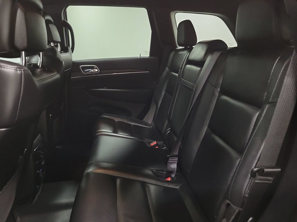 Used 2020 Jeep Grand Cherokee Limited AWD/4WD image 31