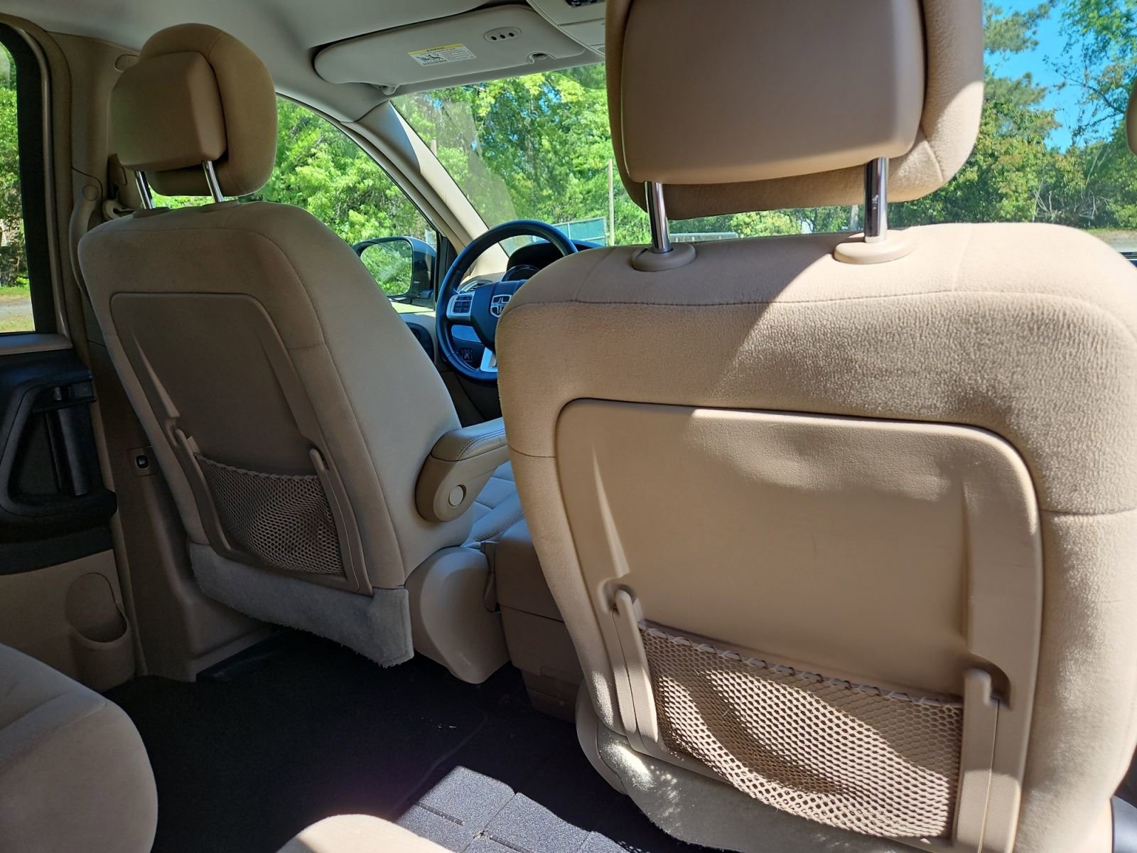 Used 2013 Dodge Grand Caravan Crew w/ Safety Sphere Group FWD image 18