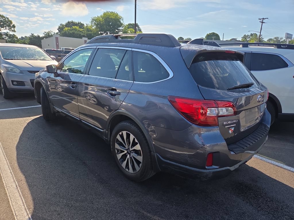 Used 2016 Subaru Outback 2.5i Limited AWD/4WD image 7