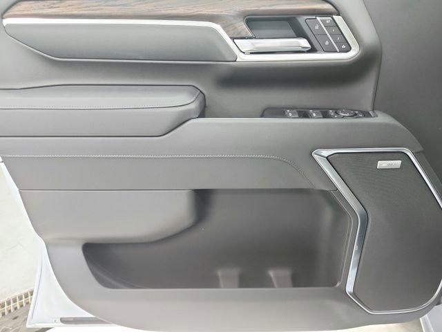 New 2026 GMC Sierra 3500 SLT w/ SLT Convenience Package AWD/4WD image 32