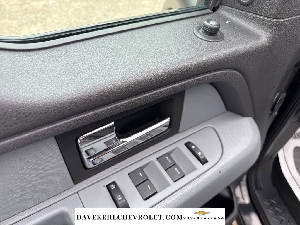 Used 2013 Ford F150 XLT w/ Luxury Equipment Group AWD/4WD image 9