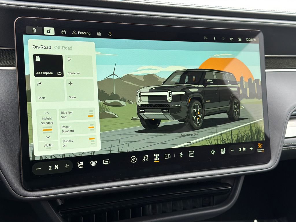 Used 2023 Rivian R1S Adventure AWD/4WD image 28