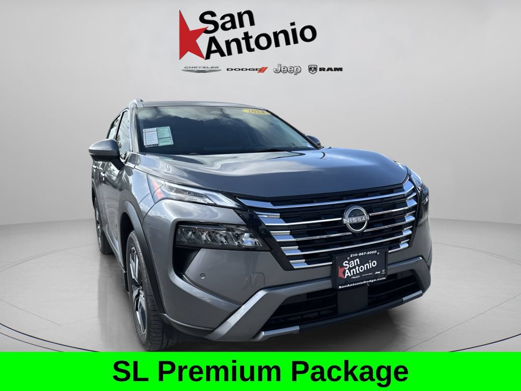 Used 2024 Nissan Rogue SL w/ SL Premium Package FWD image 3