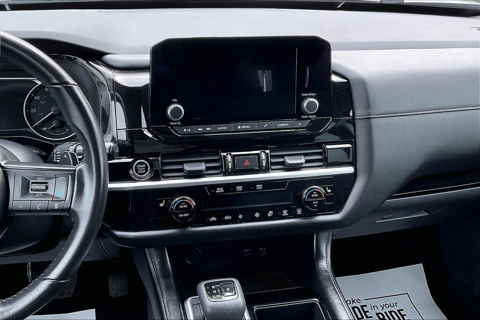Certified 2024 Nissan Pathfinder SV image 7
