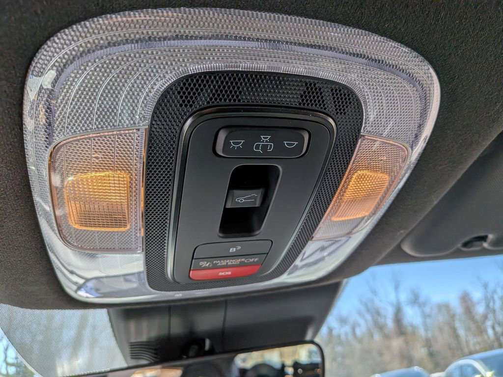 Used 2025 Hyundai Elantra N image 15