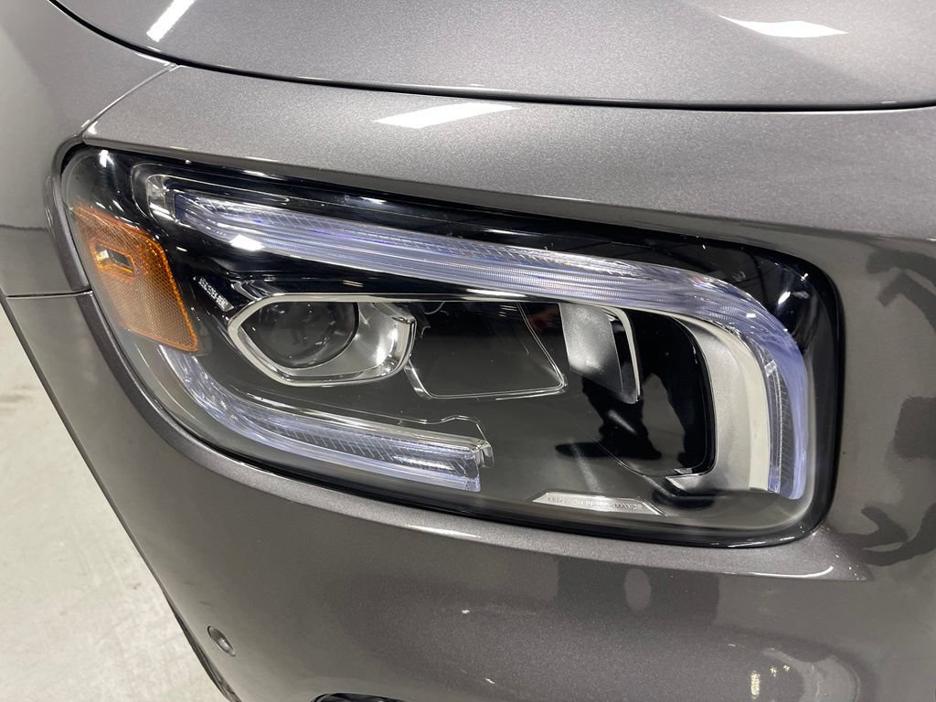 Certified 2023 Mercedes-Benz GLB 250 4MATIC image 10