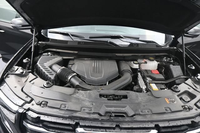 Used 2025 GMC Acadia Elevation FWD image 12