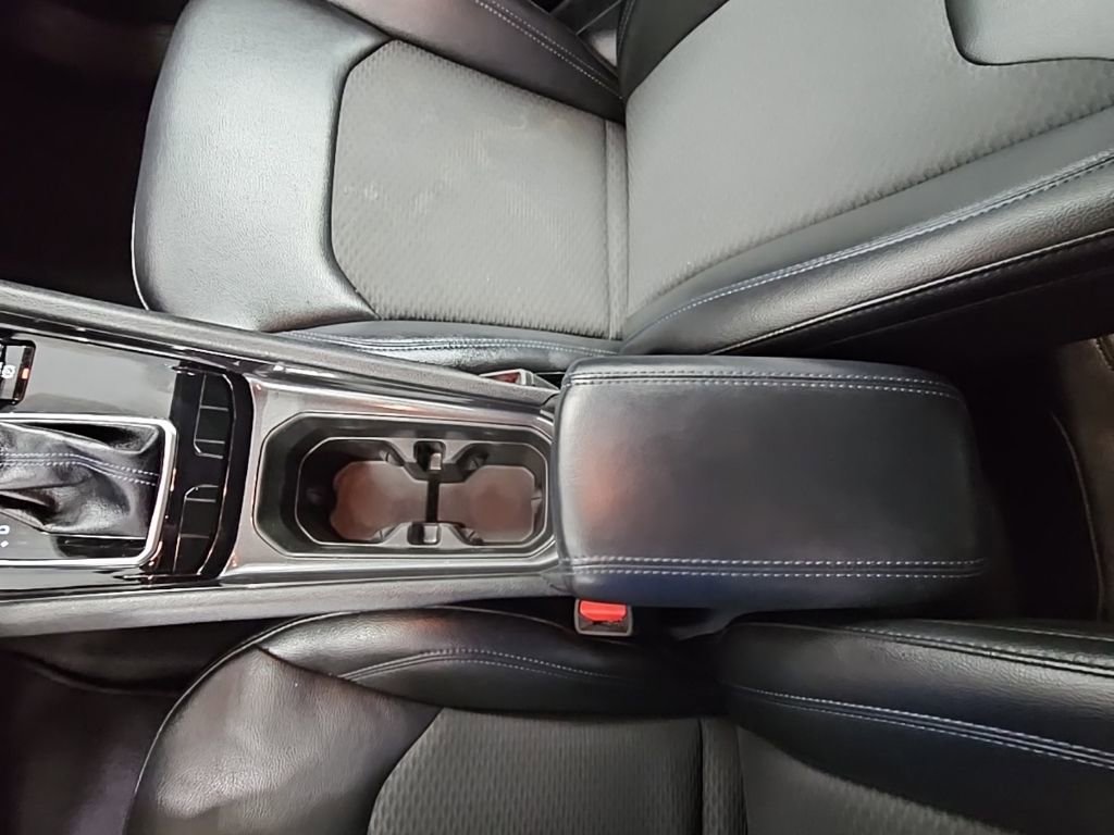 Used 2022 Jeep Compass Latitude image 23