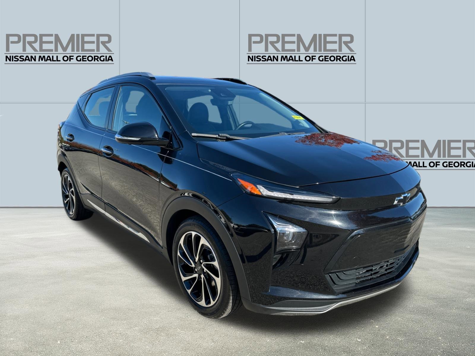 Used 2022 Chevrolet Bolt EUV Premier image 3