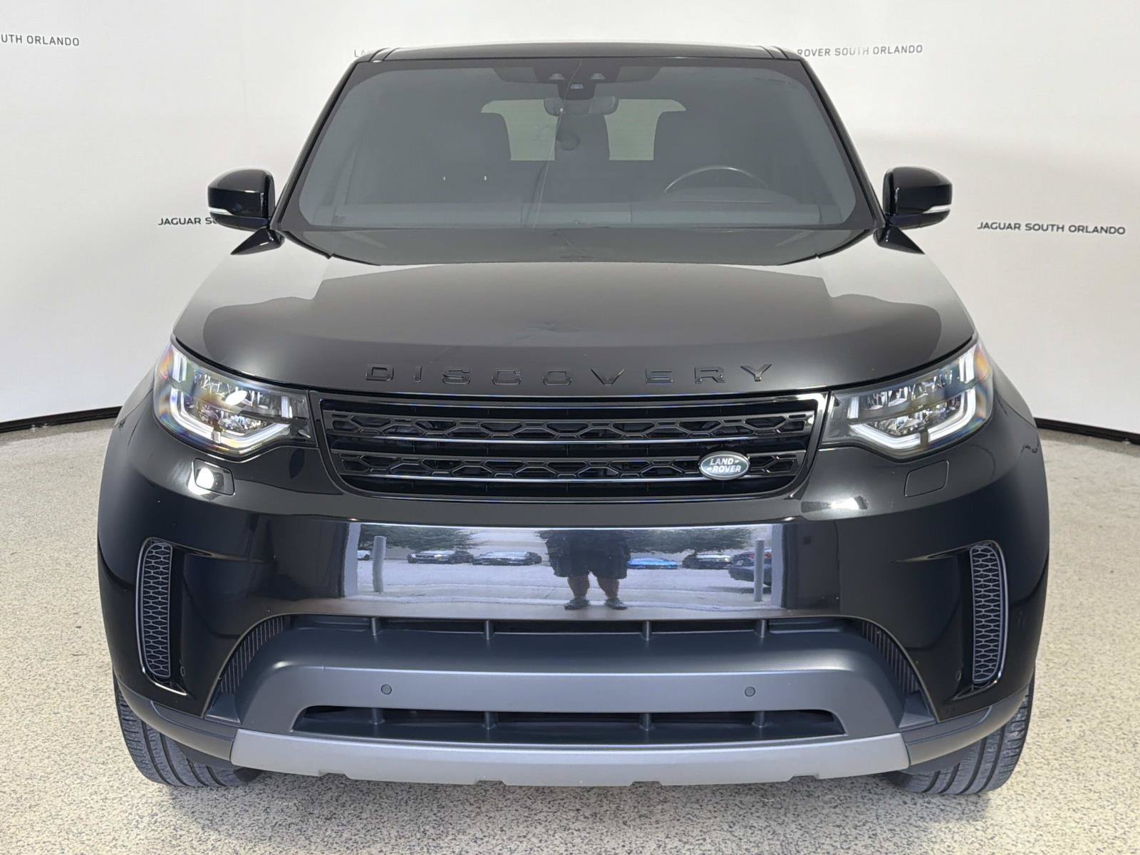 Used 2017 Land Rover Discovery SE AWD/4WD image 8