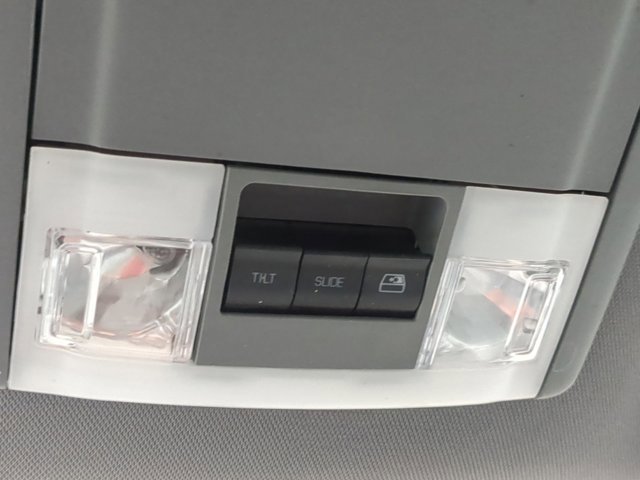 Used 2013 Ford F150 Lariat w/ Luxury Equipment Group image 21