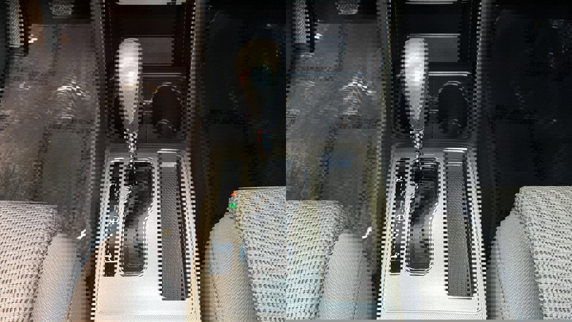 Used 2013 Toyota Tacoma PreRunner w/ TRD Off-Road Pkg RWD image 22