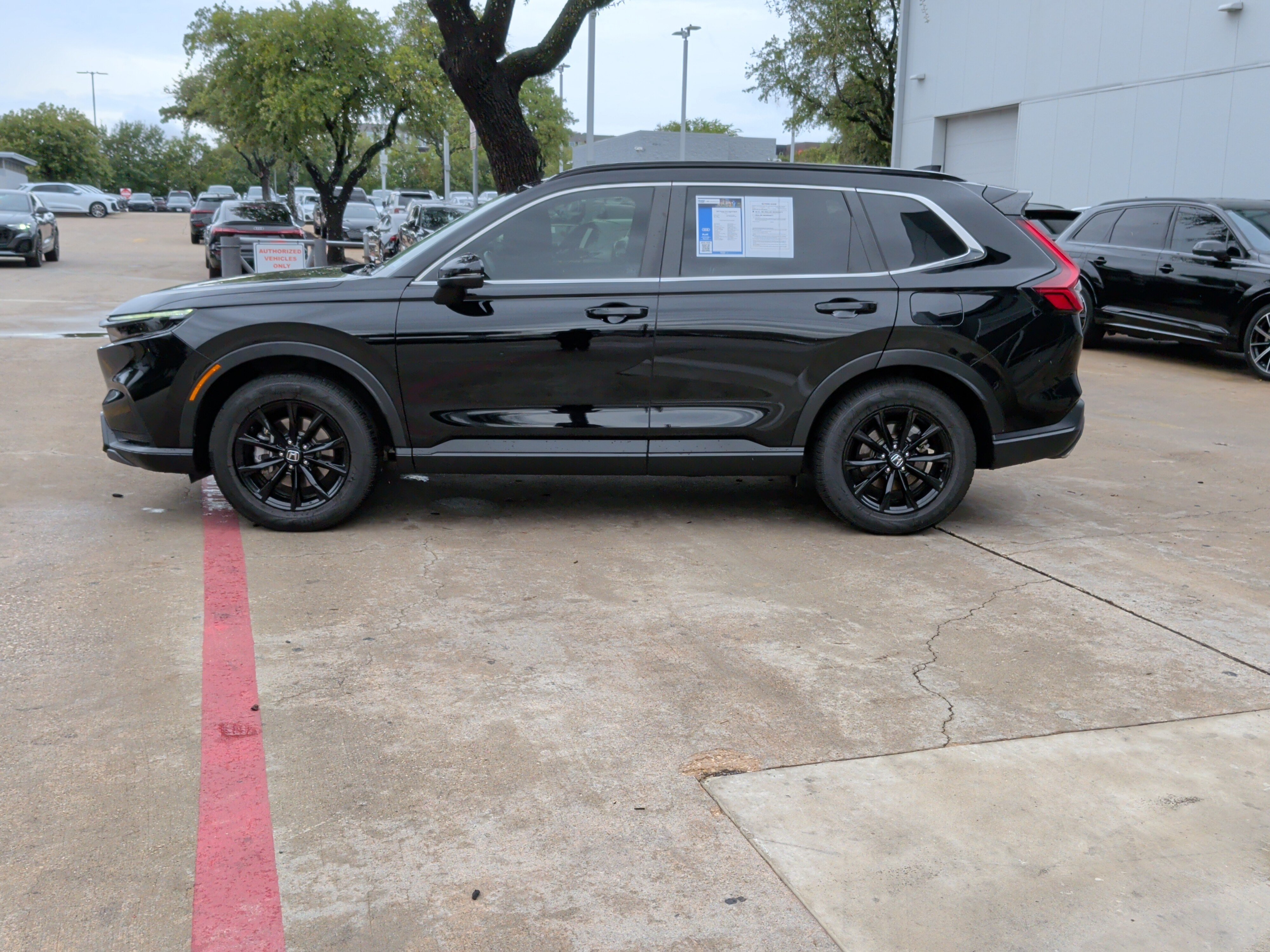 Used 2023 Honda CR-V Sport image 7