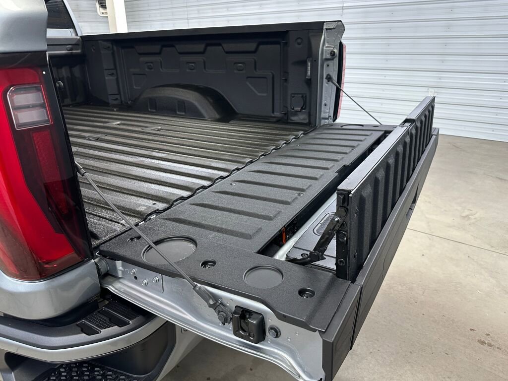 Certified 2025 GMC Sierra 2500 Denali Ultimate w/ Max Trailering Package image 30