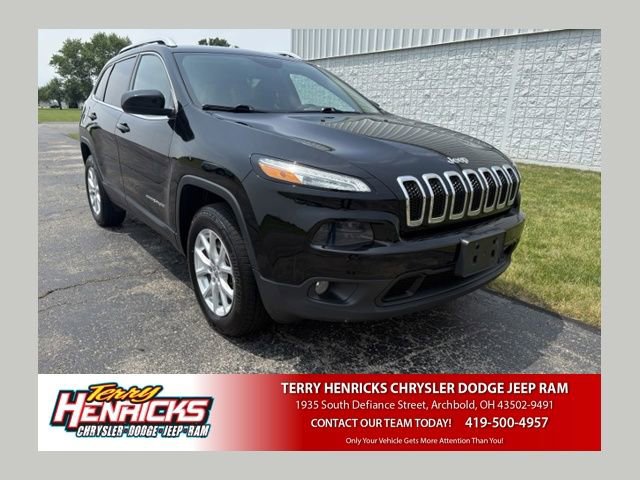 Used 2017 Jeep Cherokee Latitude w/ Cold Weather Group