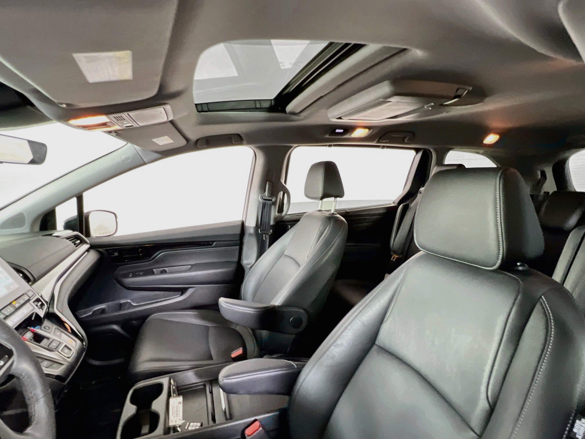 Used 2023 Honda Odyssey Touring image 22