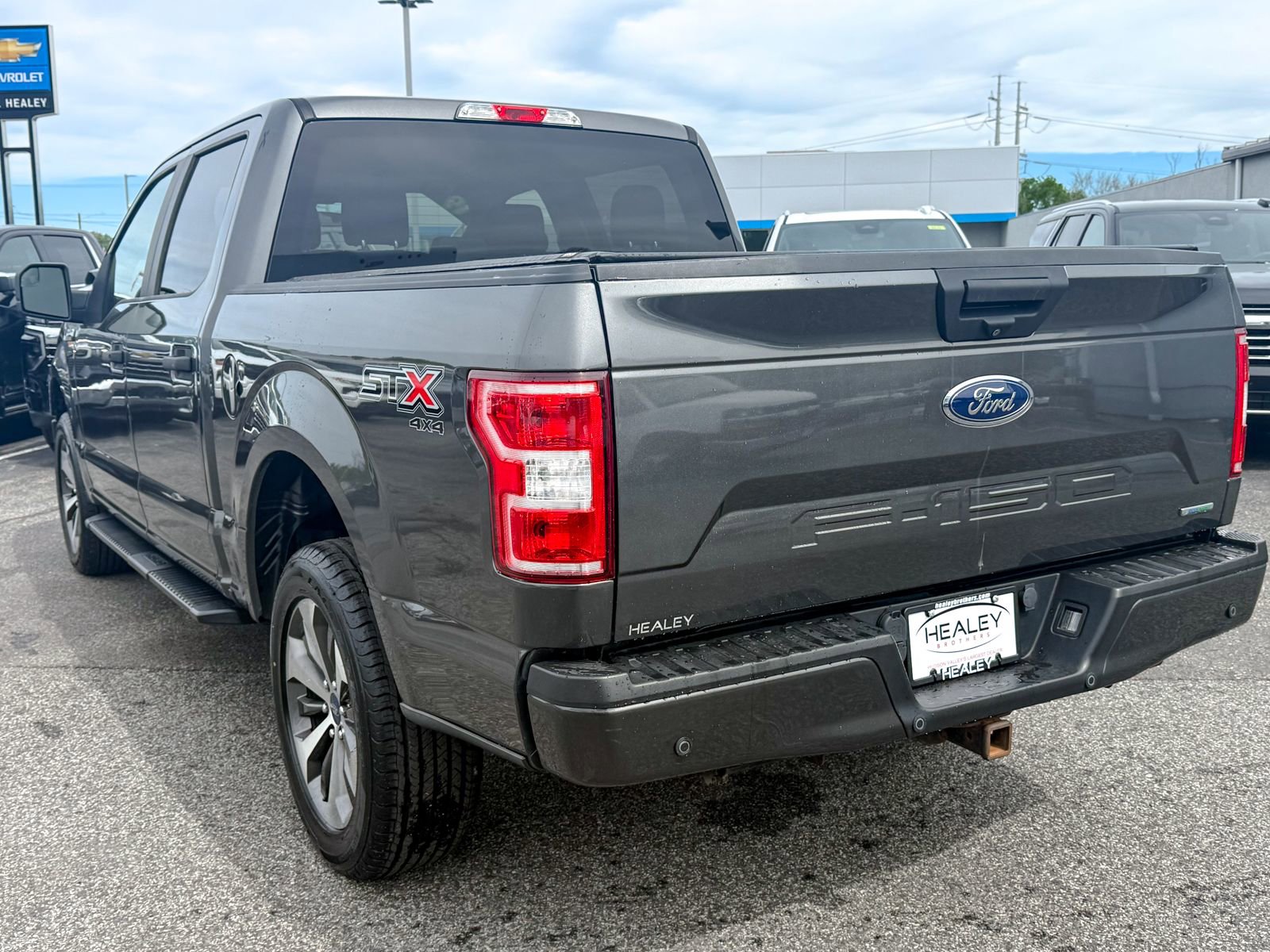 Used 2019 Ford F150 XL w/ Equipment Group 101A Mid AWD/4WD image 6