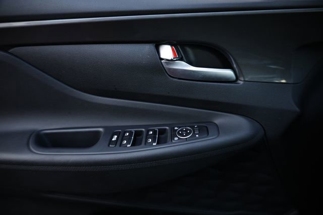 Used 2023 Hyundai Santa Fe SE image 14