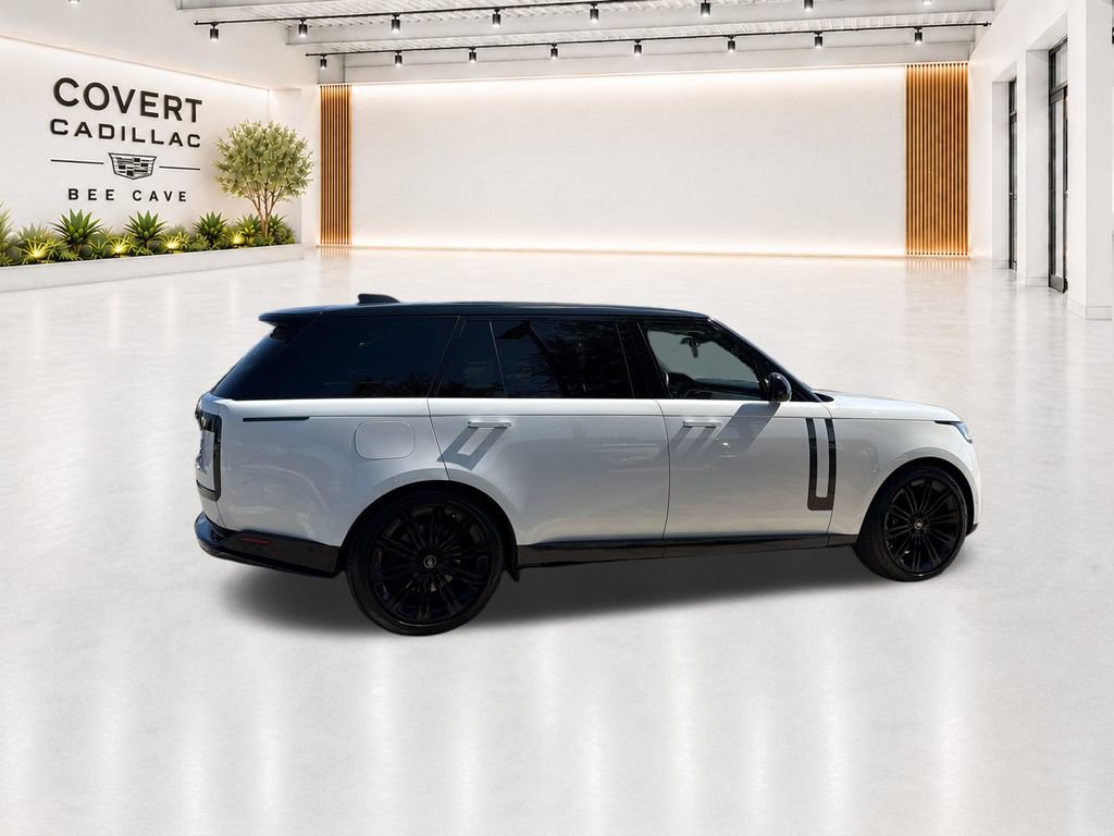 Used 2022 Land Rover Range Rover Long Wheelbase SE AWD/4WD image 11