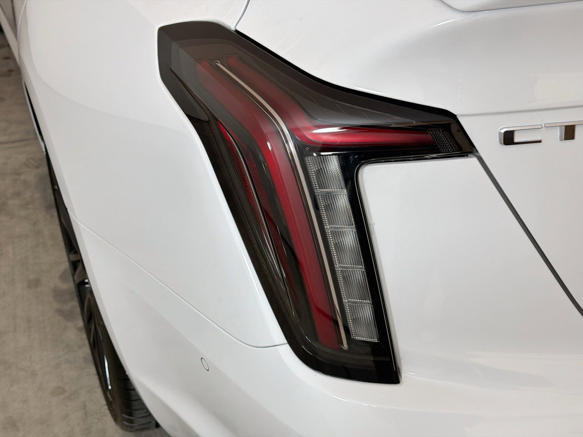 New 2026 Cadillac CT5 Sport w/ LPO, ONYX Package RWD image 10
