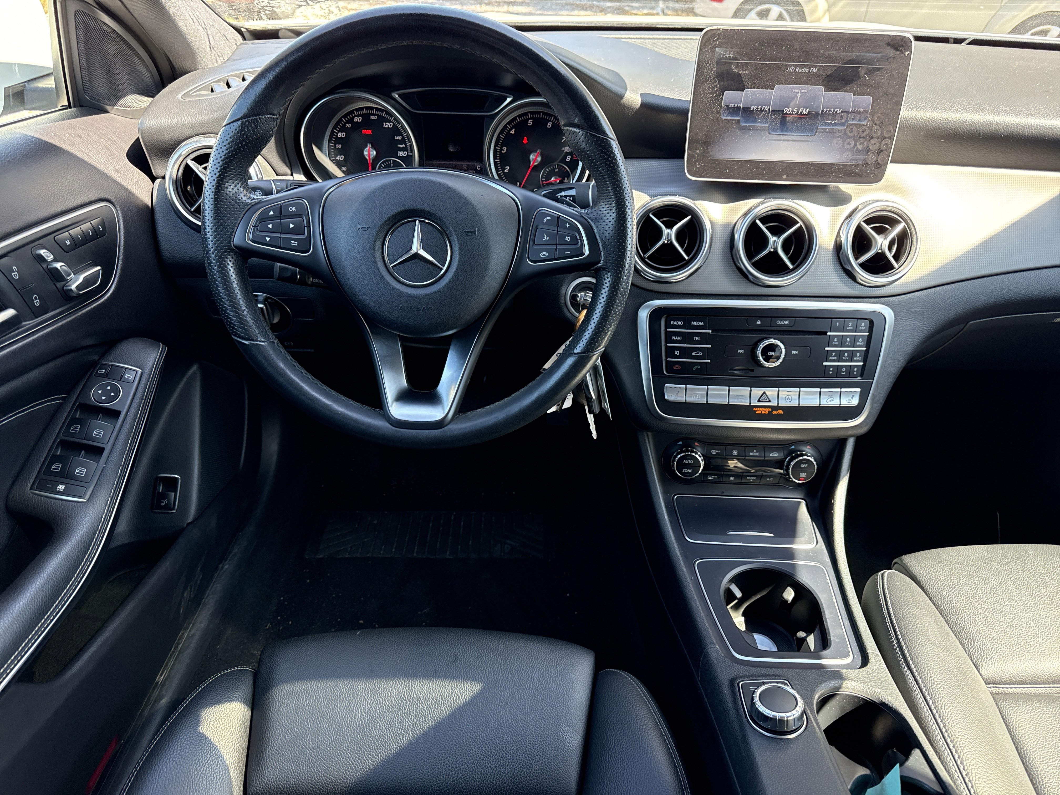 Used 2019 Mercedes-Benz GLA 250 4MATIC image 12