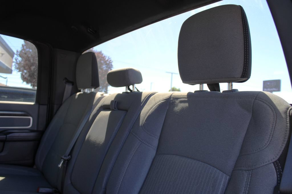 Used 2022 RAM 2500 Big Horn AWD/4WD image 16