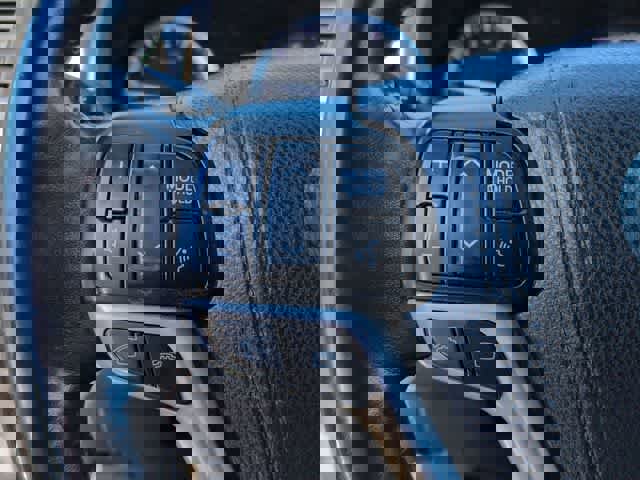 Used 2016 Toyota Highlander Plus AWD/4WD image 23