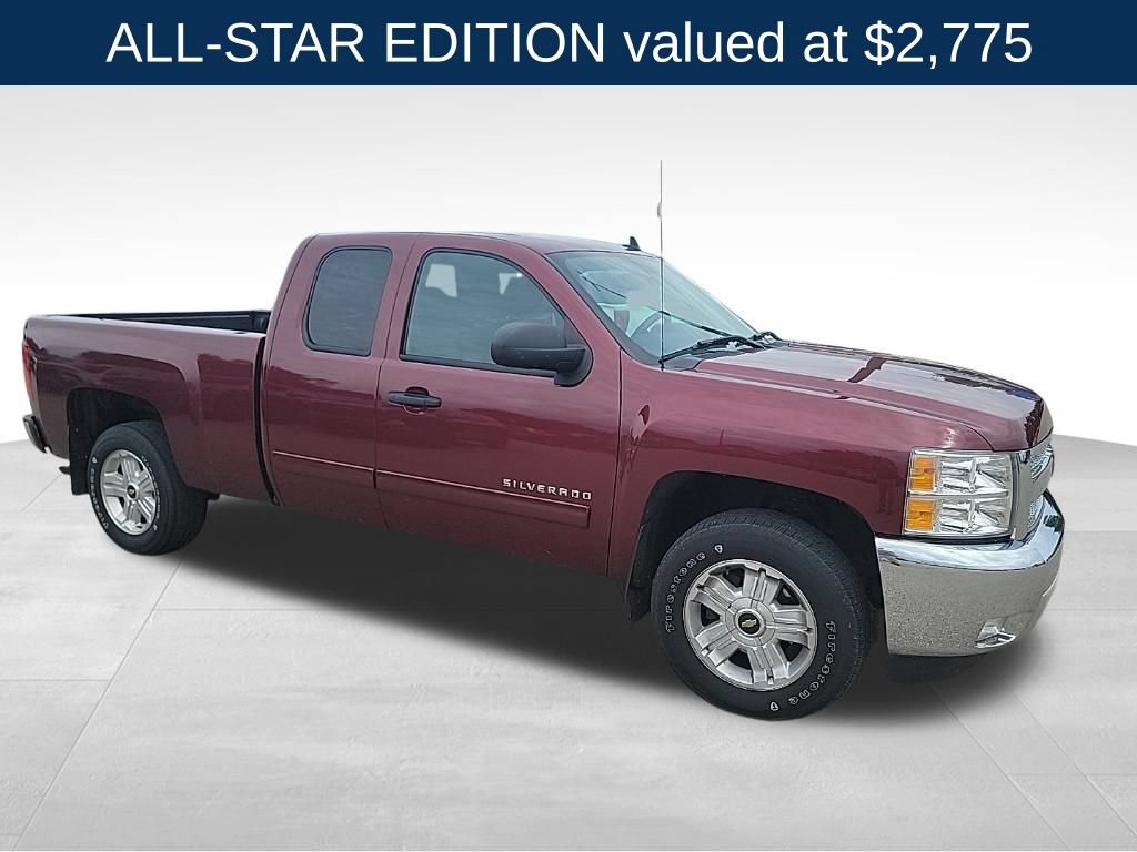 Used 2013 Chevrolet Silverado 1500 LT w/ All-Star Edition AWD/4WD image 3