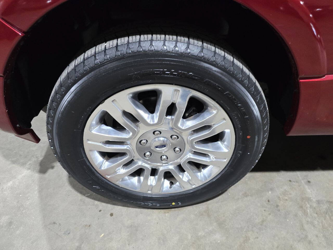 Used 2014 Ford Expedition EL Limited w/ Equipment Group 301A AWD/4WD image 22