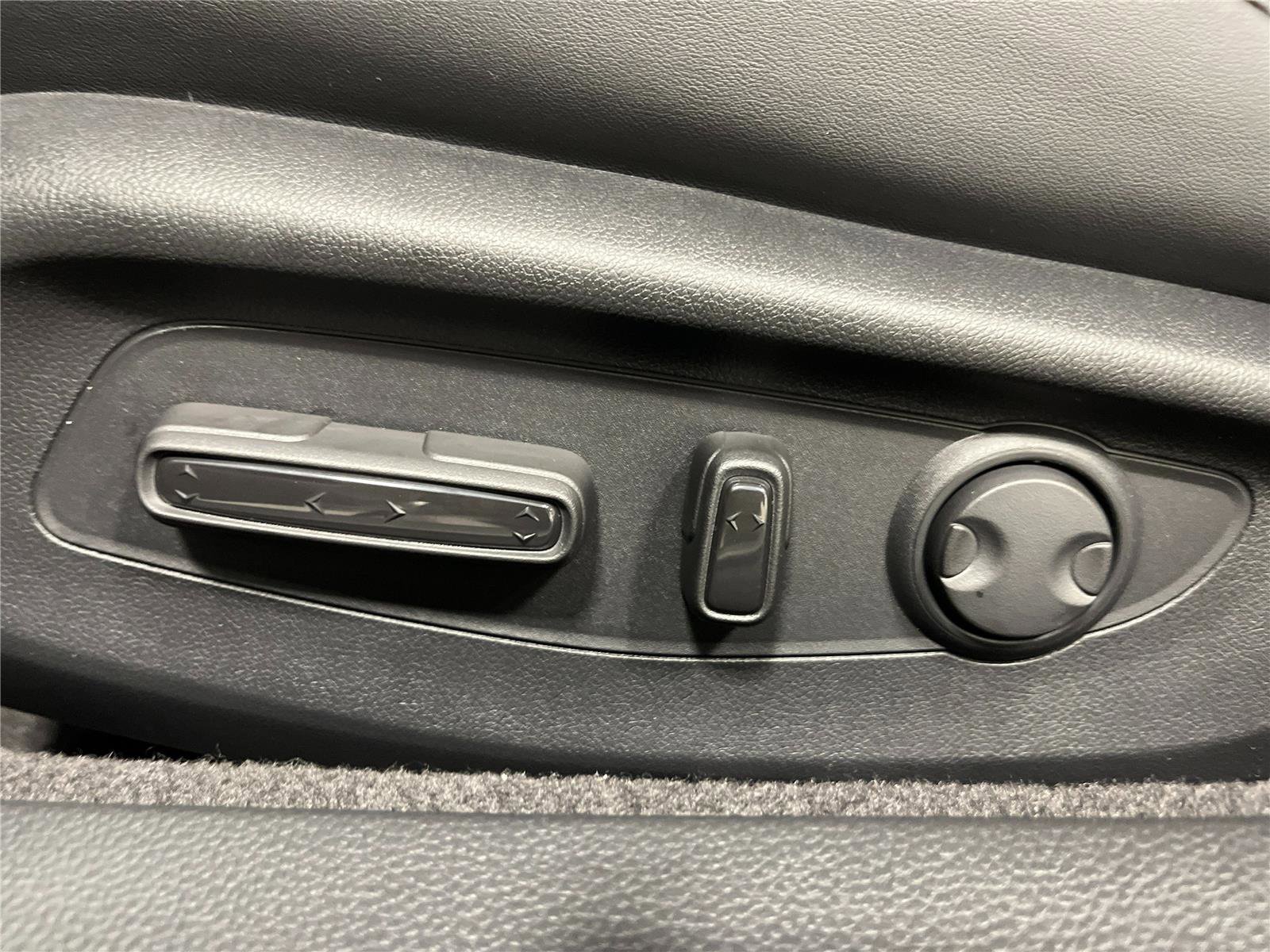 New 2026 Honda Accord Touring image 11