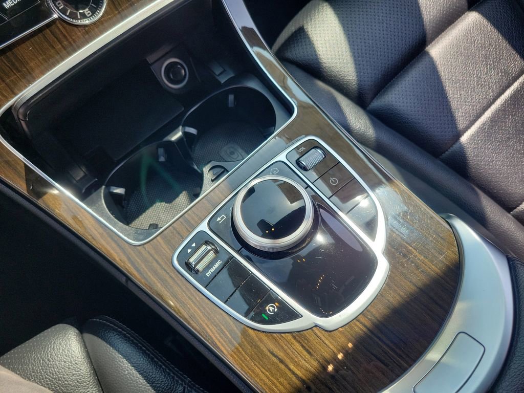 Used 2020 Mercedes-Benz C 300 Sedan image 31