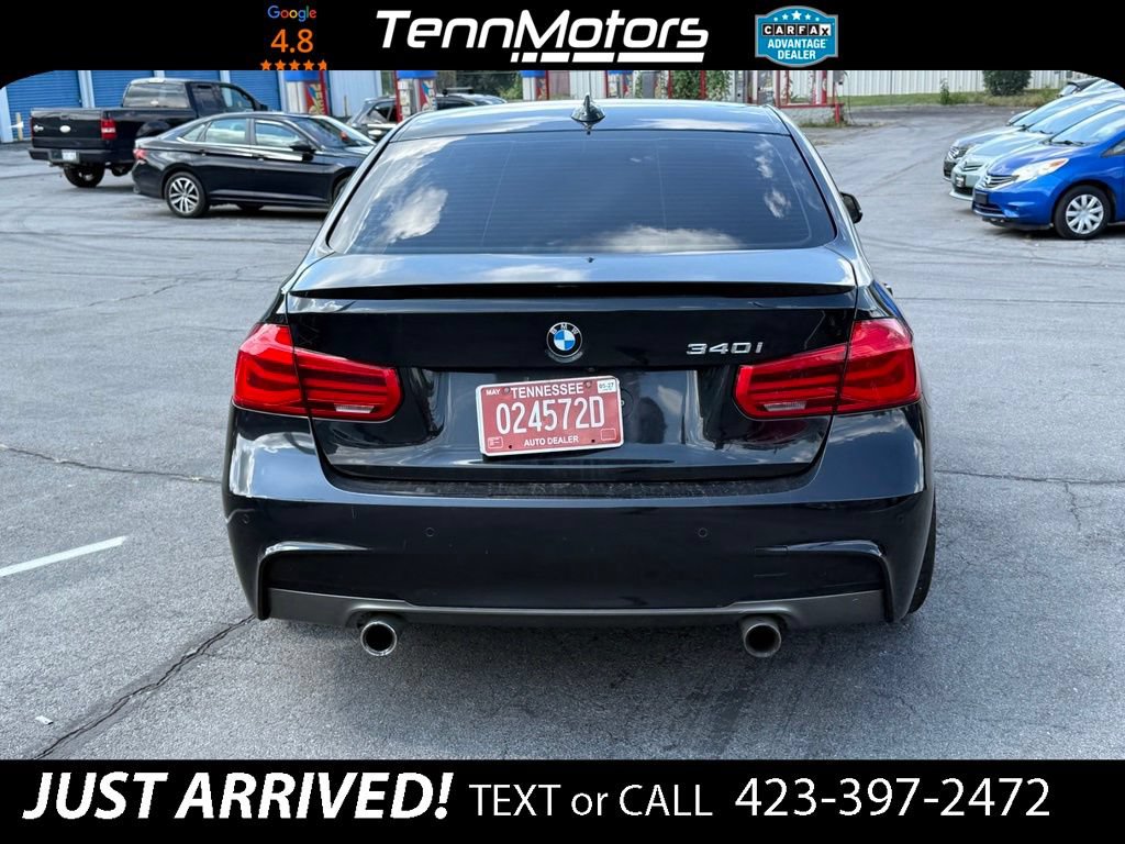 Used 2018 BMW 340i xDrive Sedan w/ Premium Package AWD/4WD image 6