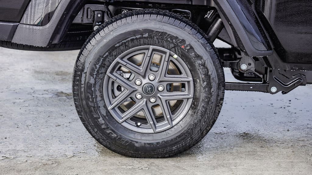 New 2026 Jeep Gladiator Sport image 12