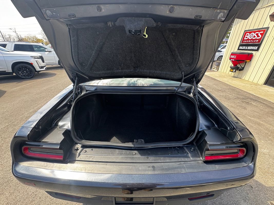 Used 2018 Dodge Challenger GT AWD/4WD image 34